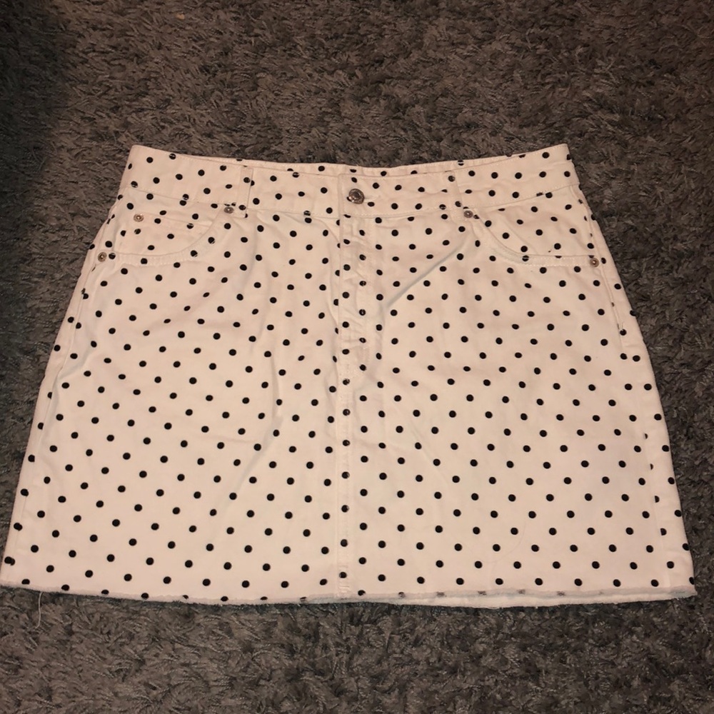 TOPSHOP polka-dotted mini skirt